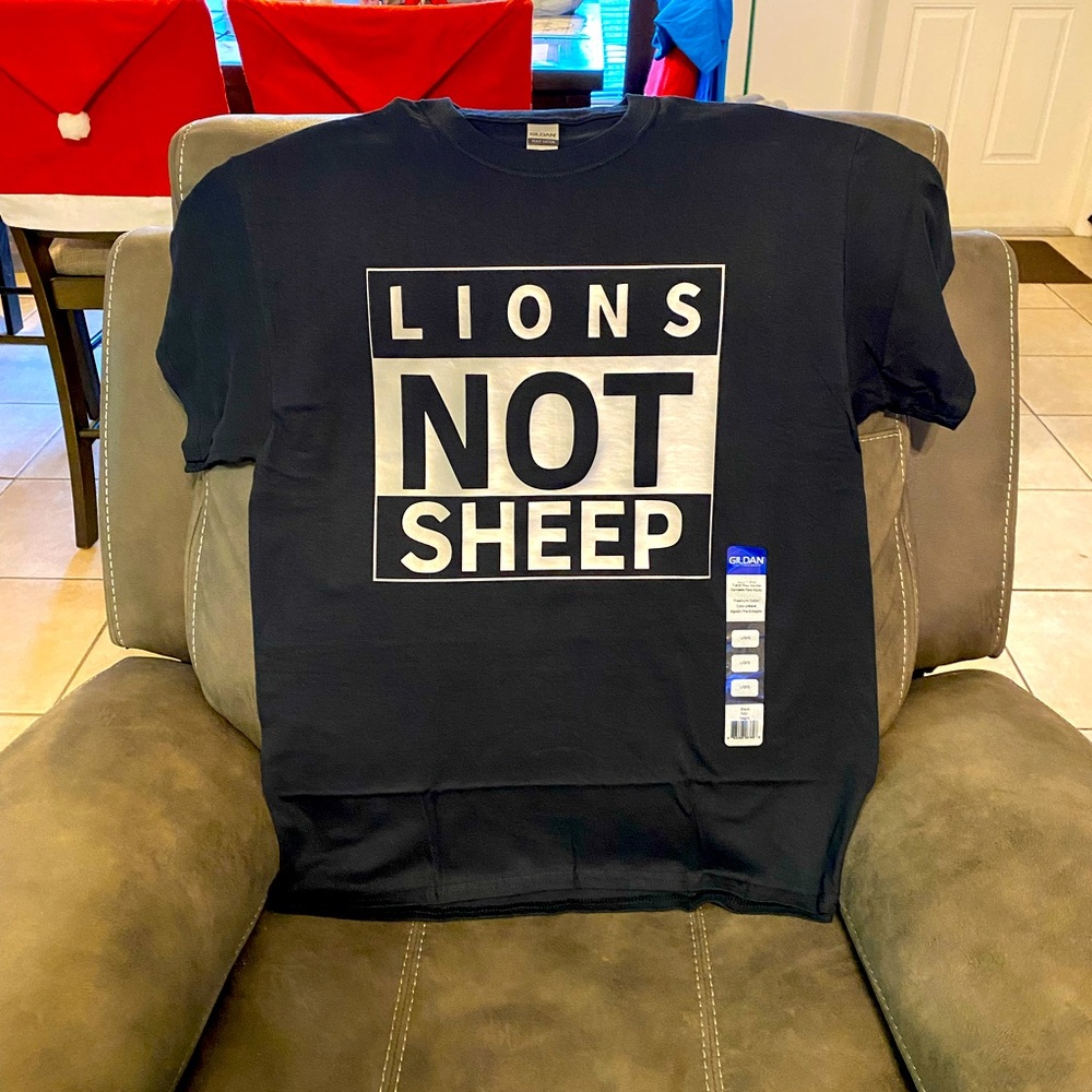 Unisex Tee Shirt S,M,L,XL